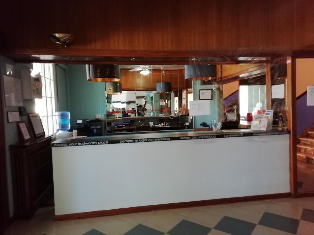 Hotel Montearagon 韦斯卡 外观 照片