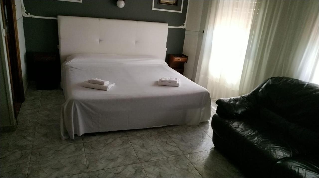 Hotel Montearagon 韦斯卡 外观 照片